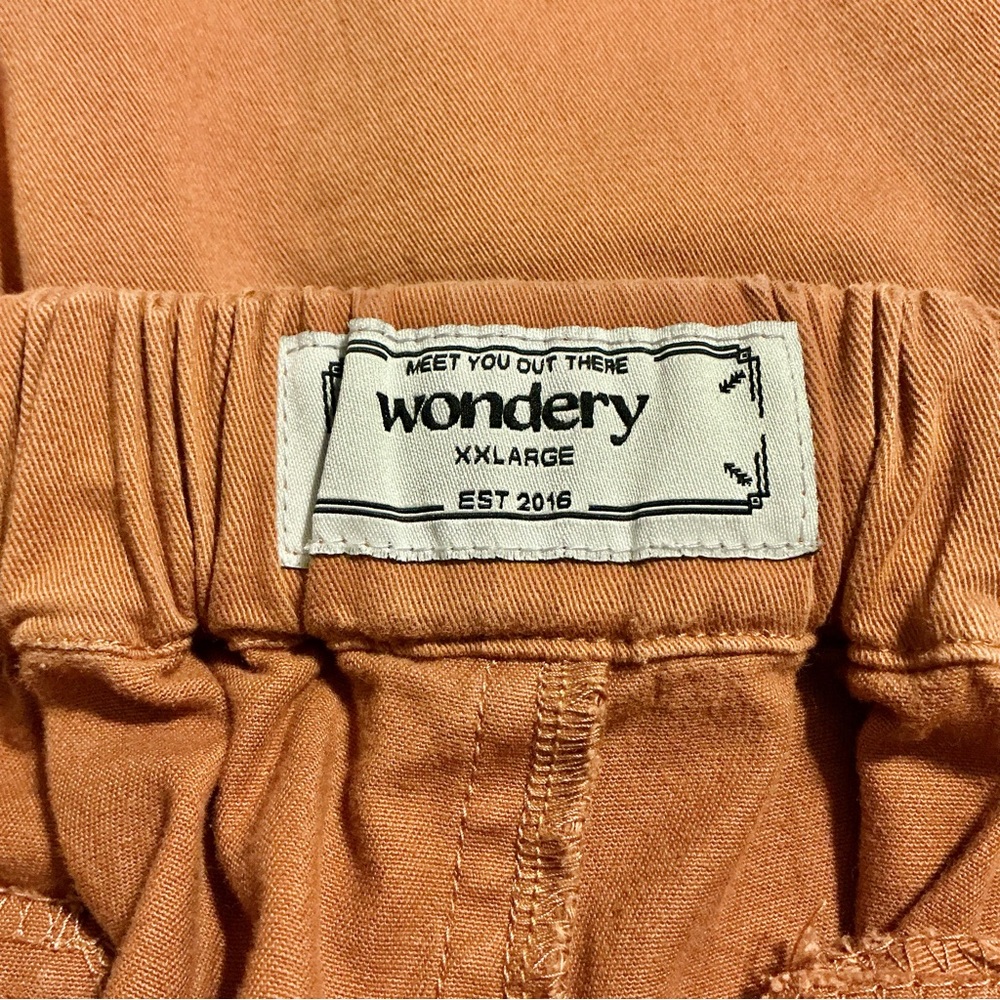 Wondery Outdoor Hiking Pants Women Size XXL Orange w/Belt Multiple Zip‎ Pockets - Picture 7 of 11